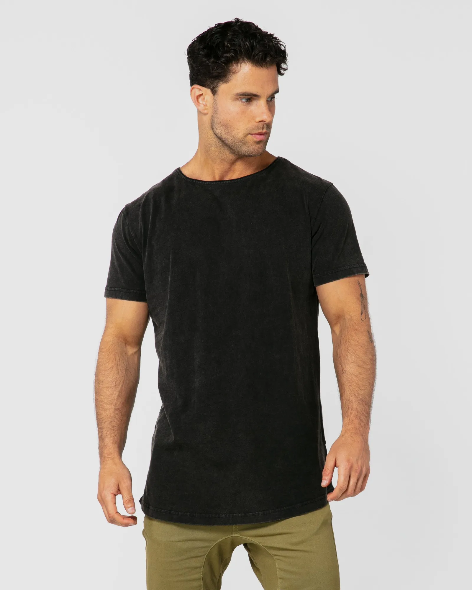 CLASSIC STONE BLACK TEE